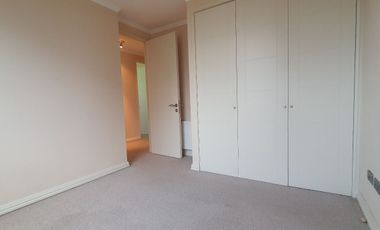 VERIDICA VENDE departamento 4D 4B 2E 1 Bod $UF 9.495