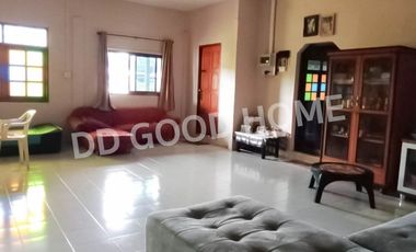 Single house with land, Sawi, 332 sq w, Chumphon, near Wat Phra Borommathat Sawi, Chumphon