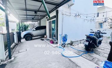 2-storey townhouse, 29.7 sq.w., Lalin Town Lion Bliss Village, Theparak-Bang Bo, Bangna-Trad Road, Theparak-Bang Bo Road, Bang Bo, Samut Prakan