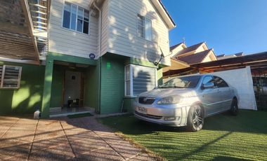 Hermosa Casa en venta Avda.Los Halcones Larapinta, Lampa