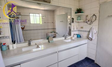 Excelente Casa Ampliada en Republica de Francia 455 Huechuraba