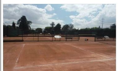 Venta de Club en  Mosquera, Cundinamarca, todas las instalaciones activas, y funcionando