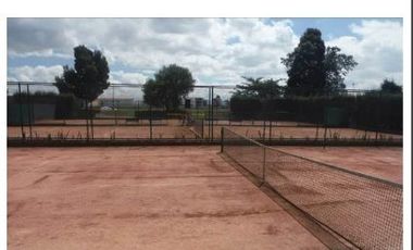 Venta de Club en  Mosquera, Cundinamarca, todas las instalaciones activas, y funcionando