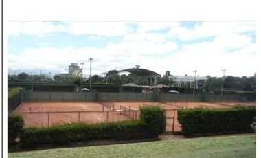 Venta de Club en  Mosquera, Cundinamarca, todas las instalaciones activas, y funcionando