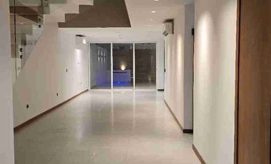 ALQUILER DE CASA MODERNA Y ESPACIOSA – URBANIZACIÓN PORTOFINO, KM 11.5 VÍA A LA COSTA