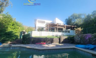 Hermosa Casa Condominio La Reserva Chicureo Colina