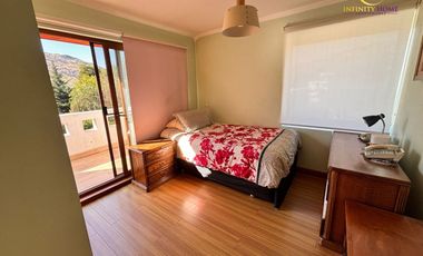 Hermosa Casa Condominio La Reserva Chicureo Colina