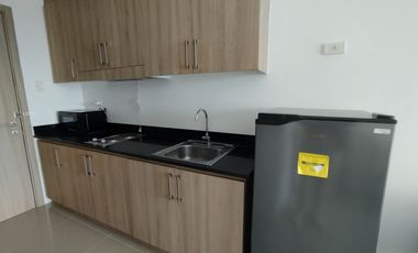FOR RENT -STUDIO UNIT AT SHORE RESIDENCES