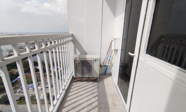 FOR RENT -STUDIO UNIT AT SHORE RESIDENCES