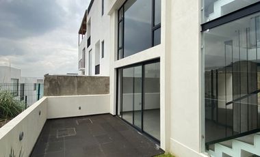 CASA EN VENTA, AQUA II, RESIDENCIAL LAGO ESMERALDA, ATIZAPÁN.
