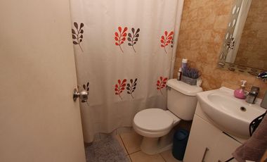 Se Vende Cómoda Casa Pareada de 2 pisos en Quilicura