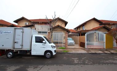 Se Vende Cómoda Casa Pareada de 2 pisos en Quilicura