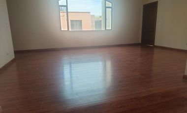 Departamento de venta de 4 dormitorios sector norte San Fernando