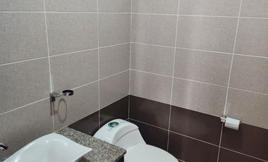 Ciudad Celeste, Renta de linda casa 4 dormitorios con estudio sin muebles