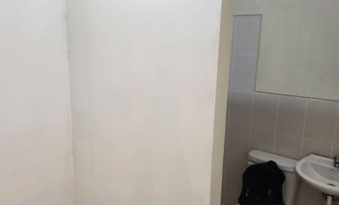 Ciudad Celeste, Renta de linda casa 4 dormitorios con estudio sin muebles