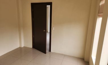 Ciudad Celeste, Renta de linda casa 4 dormitorios con estudio sin muebles