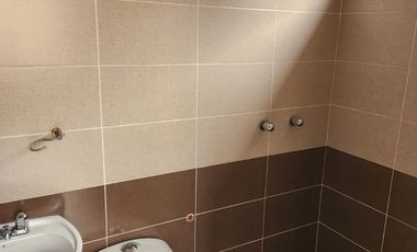 Ciudad Celeste, Renta de linda casa 4 dormitorios con estudio sin muebles