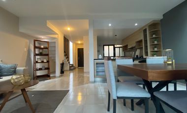 VENTA DE CASA POR CARRETERA RIOVERDE EN PRIVADA