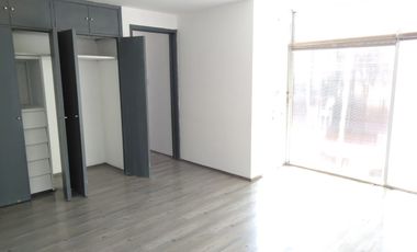 Oficina en renta en Bosques de Echegaray, a 5 min de periferico