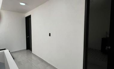 CASA EN VENTA ESTILO MEDITERRÁNEO $1,750,000