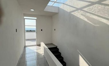 CASA EN VENTA ESTILO MEDITERRÁNEO $1,750,000