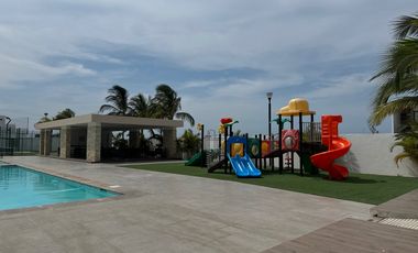 LOMAS DEL DORADO CASA EN VENTA CON ALBERCA CIRC. LAGOS Y LAGUNAS