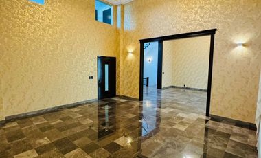 Casa en venta con coworking independiente en Residencial Esmeralda, Zona Ánimas