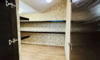 Casa en venta con coworking independiente en Residencial Esmeralda, Zona Ánimas