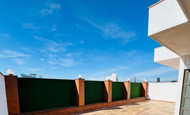 Casa en venta con coworking independiente en Residencial Esmeralda, Zona Ánimas