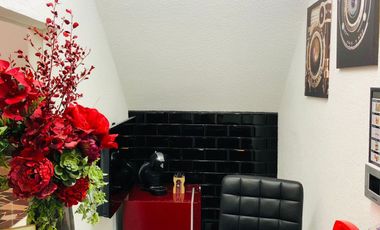 Casa en venta con coworking independiente en Residencial Esmeralda, Zona Ánimas