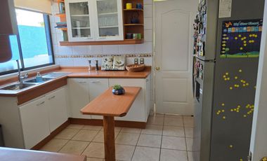 Hermosa Casa En Lo Herrera