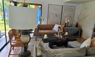 Hermosa Casa En Lo Herrera