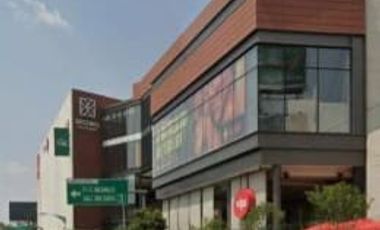 RENTA DE LOCAL EN PLAZA COMERCIAL
