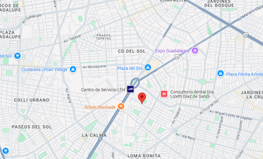 Casa en condominio ubicado en colonia La Giralda, Zapopan, Jalisco, con 4 recamaras y 183m2. Con salida a Av. López Mateos, Muy cerca del Teatro Galer