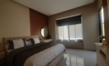 UNIT TERBATAS !!! TOWNHOUSE BERGAYA AMERICAN CLASSIC @ SETRADUTA BANDUNG FULLFURNISH