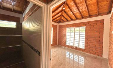 CASA CAMPESTRE EN VENTA VEREDA PAJARO DE ORO LA UNION VALLE DEL CAUCA