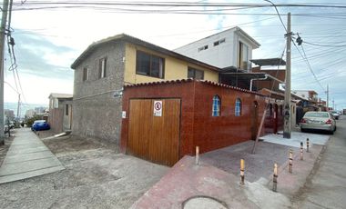 VENTA DE CASA EN AVENIDA CHIPANA IQUIQUE