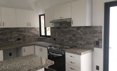 HERMOSA RESIDENCIA EN TEPEPAN