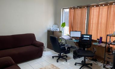 Local en Venta sobre Av. Leones y Gonzalitos