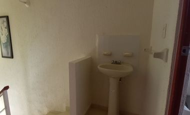 Casa en renta amueblada en Fraccionamiento Pueblito Colonial