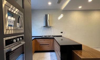 Casa nueva en venta en clúster Parque Coahuila, Lomas de Angelópolis a unos pasos de Barrio Cascatta