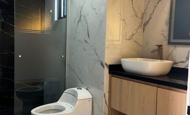 Casa nueva en venta en clúster Parque Coahuila, Lomas de Angelópolis a unos pasos de Barrio Cascatta