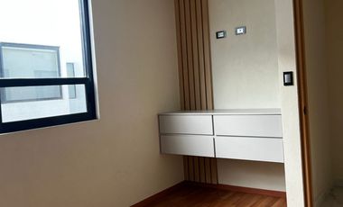 Casa nueva en venta en clúster Parque Coahuila, Lomas de Angelópolis a unos pasos de Barrio Cascatta