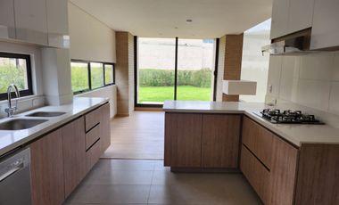 Conjunto Residencial Macarena - Palo de Agua III - Cota