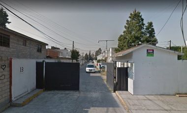 VENTA DE CASA EN CHAPULTEPEC CHICAHUALCO TOLUCA EDOMEX
