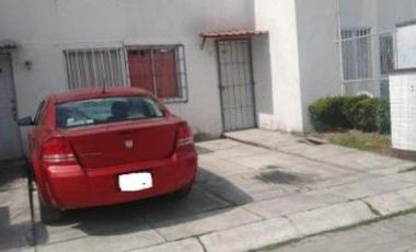 VENTA DE CASA EN CHAPULTEPEC CHICAHUALCO TOLUCA EDOMEX