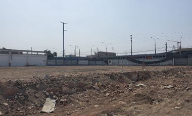 EN VENTA TERRENO DE 12632 M2 EN AV ARGENTINA INDUSTRIA LIVIANA
