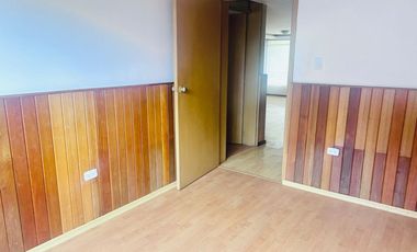 Departamento en renta 3 dormitorios calle sector Jipijapa Rio Centr, Quito