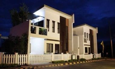 Single Attached House & Lot For In Las Brisas At Tierra Del Sol Tanza Cavite
