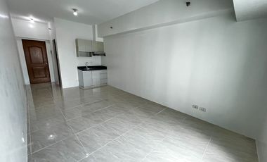 [Newly-Renovated] Large Studio Unit of 26.4 sq2 for Sale at The Beacon Makati (Price discounted)